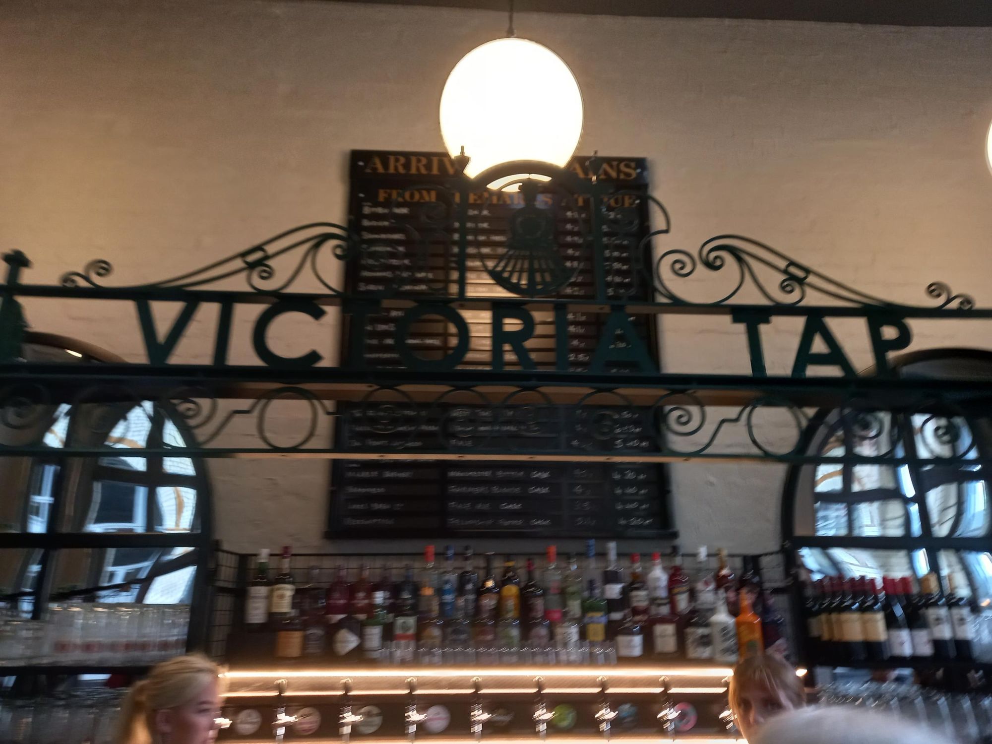 (Bar, Key). Published on 10-10-2023