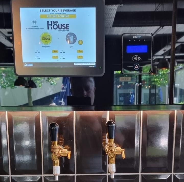 Taps with control screen. (Bar). Published on 19-07-2024