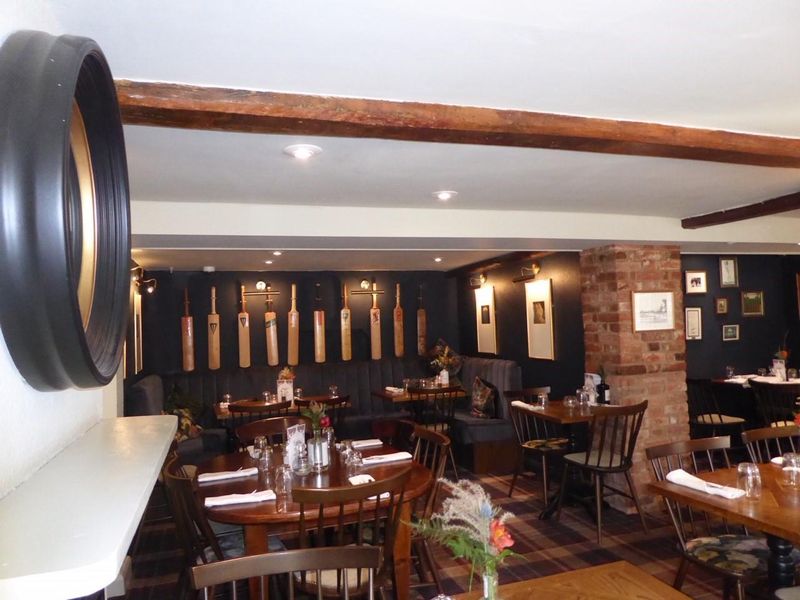 (Pub, Restaurant). Published on 01-01-1970 