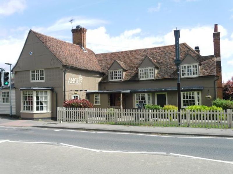 white-hart-little-waltham-camra-the-campaign-for-real-ale