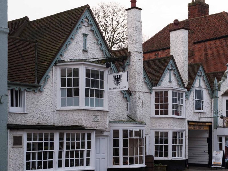 (Pub, External, Restaurant, Key). Published on 01-01-1970