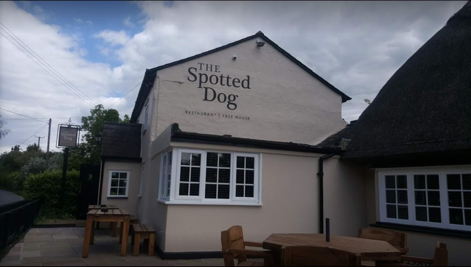 (Pub, External, Restaurant, Key). Published on 01-01-1970