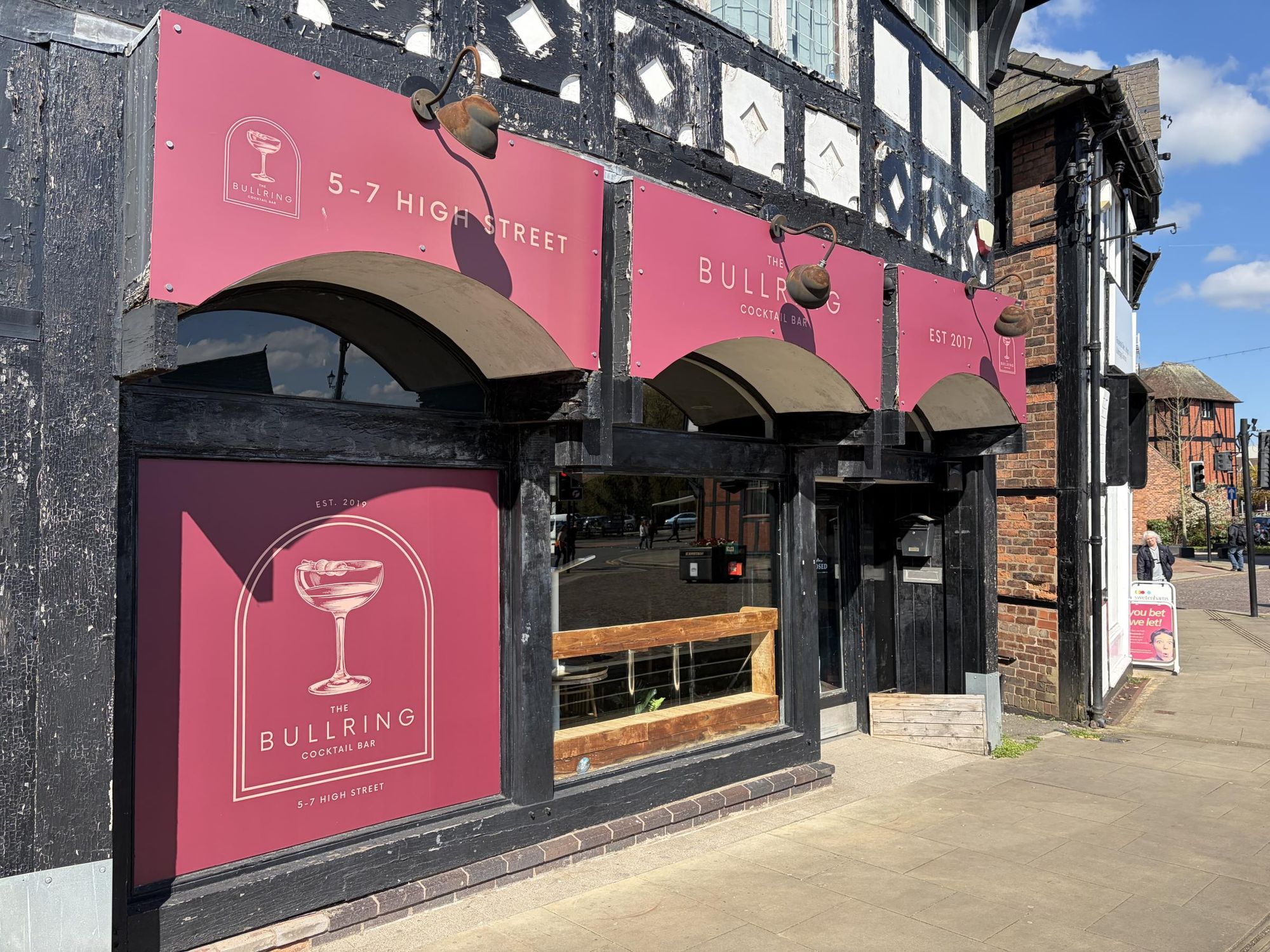 (Pub, External, Key). Published on 04-04-2026