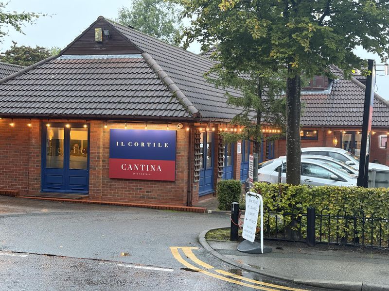 (External, Restaurant, Key). Published on 23-09-2026