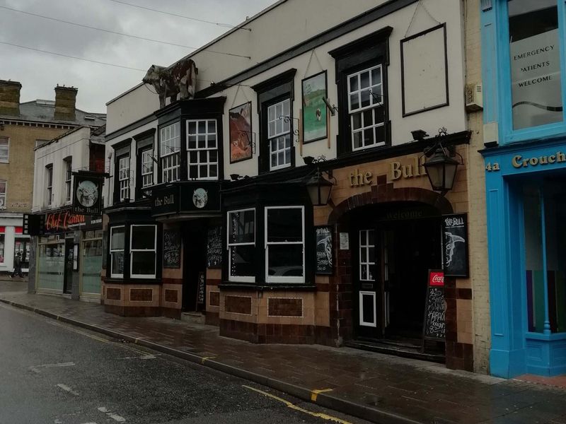 Bull, Colchester. (Pub, External, Key). Published on 01-01-1970 