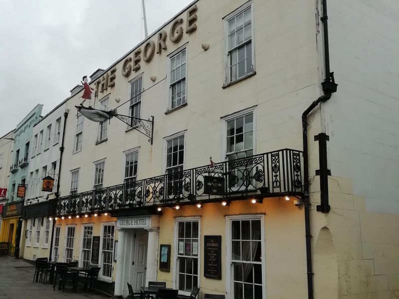 George Hotel at Colchester. (Pub, External, Key). Published on 01-01-1970