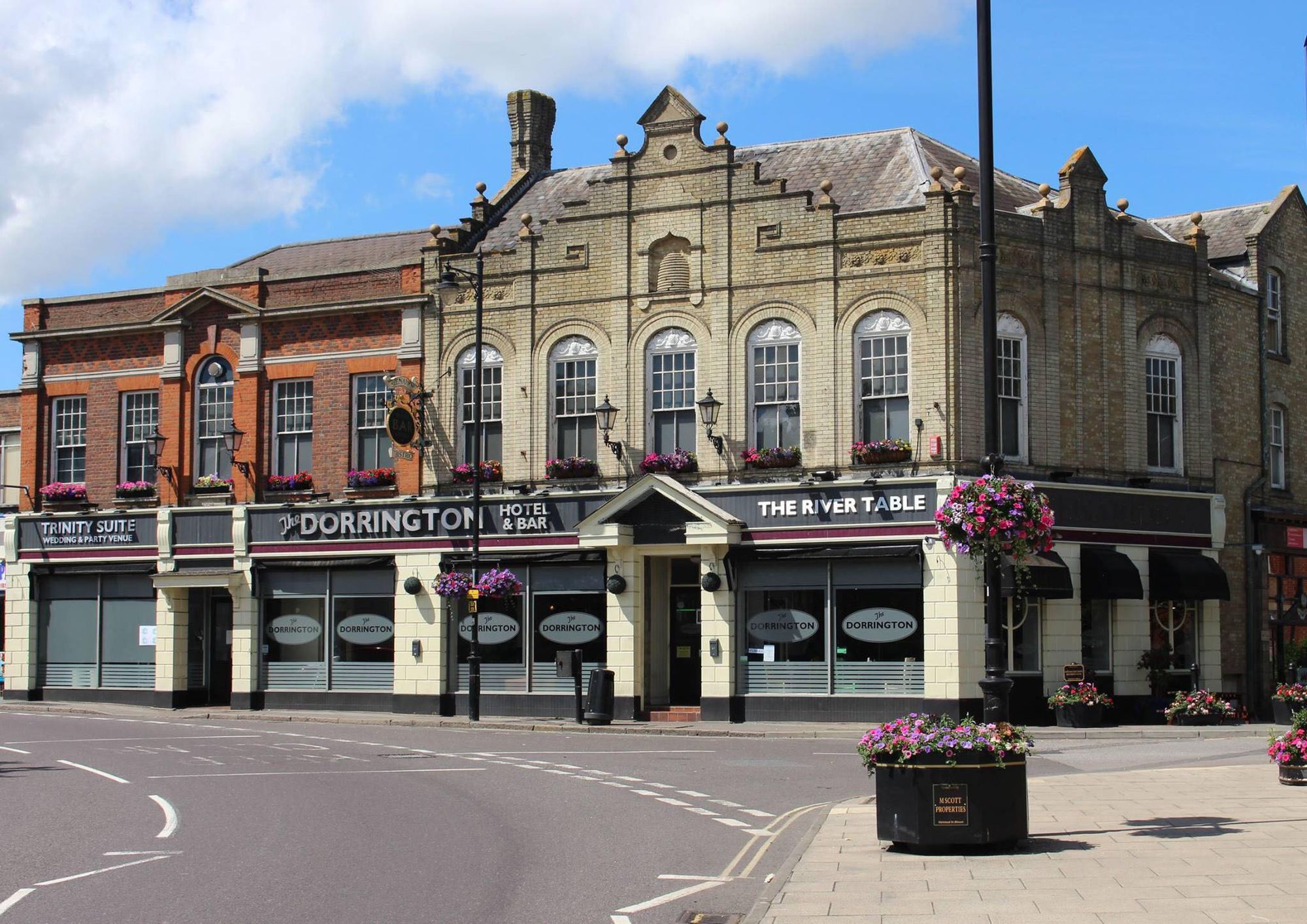 The Dorrington. (Pub, Bar, Restaurant, Key). Published on 01-01-1970