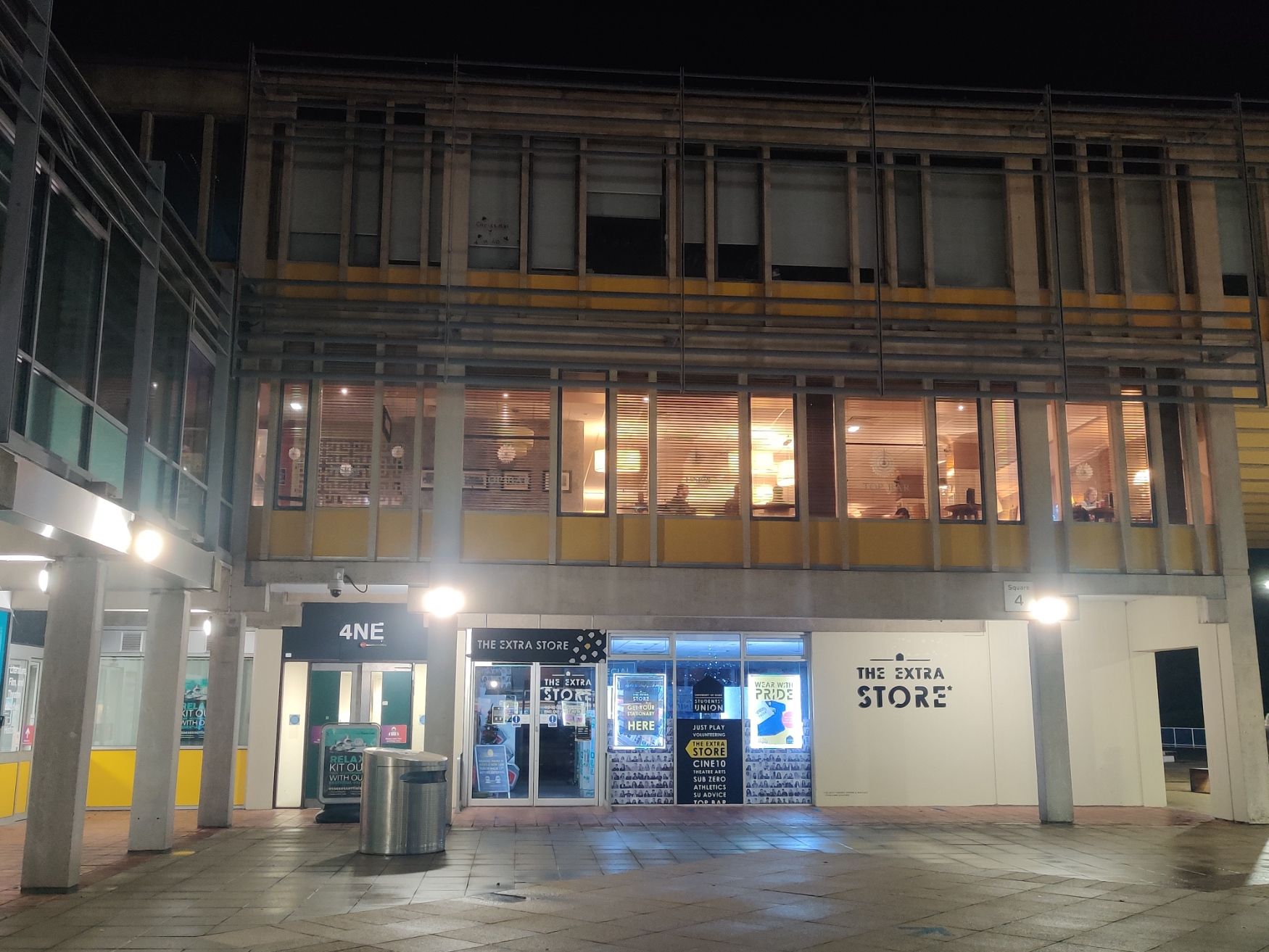 (External, Bar). Published on 12-01-2021