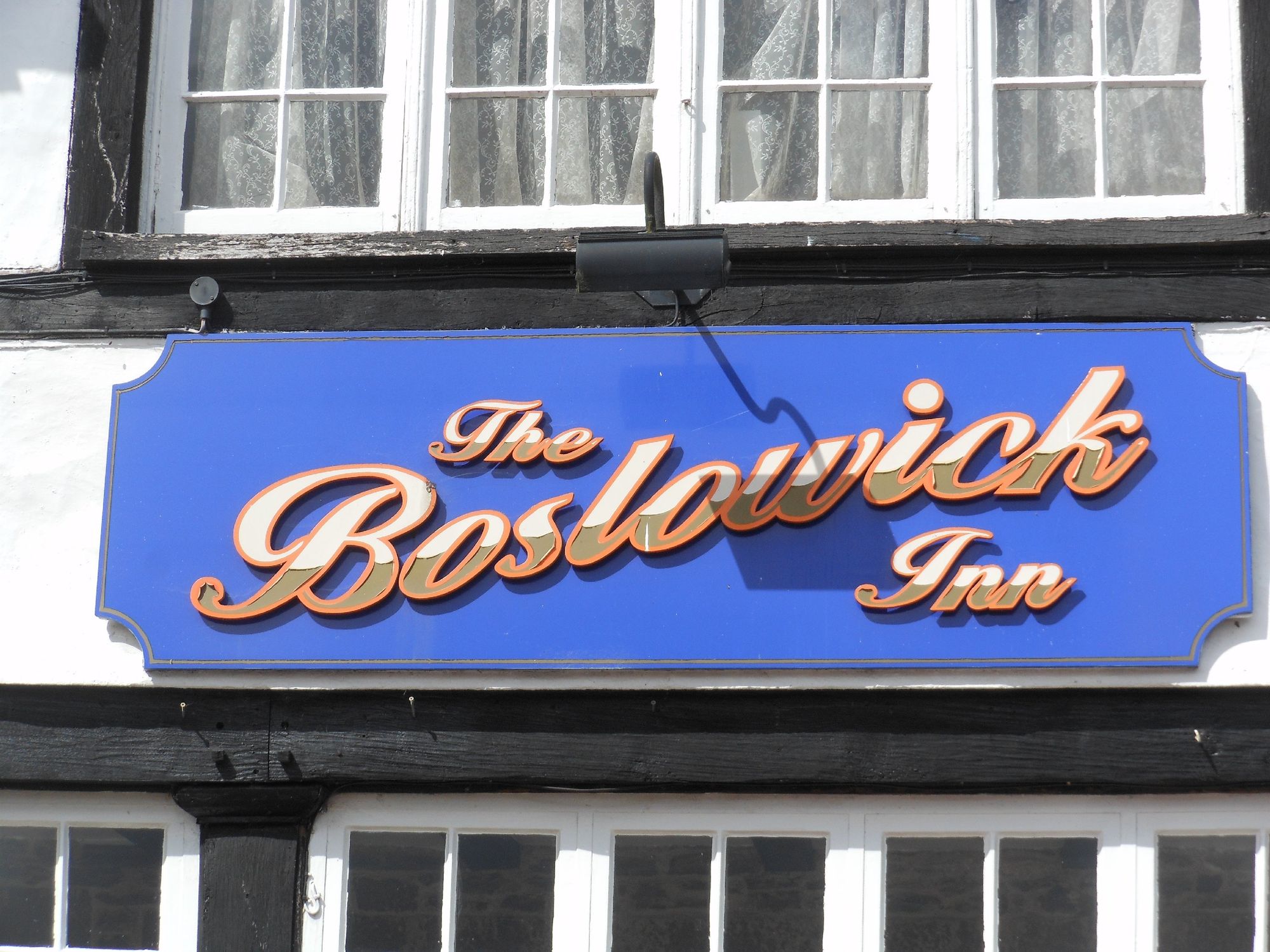 (Pub, Sign). Published on 18-09-2013
