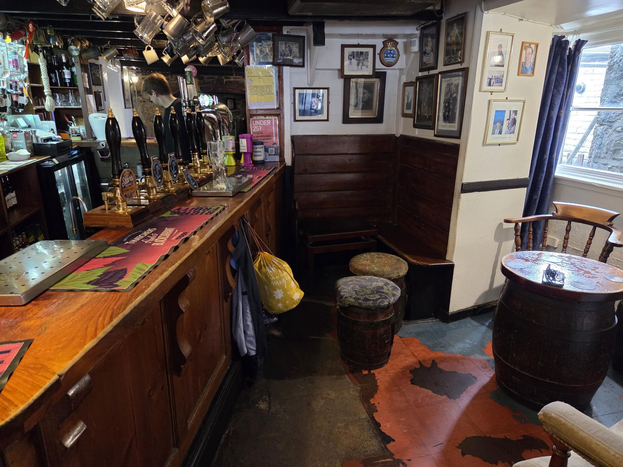 Bar Area. (Bar). Published on 01-07-2026