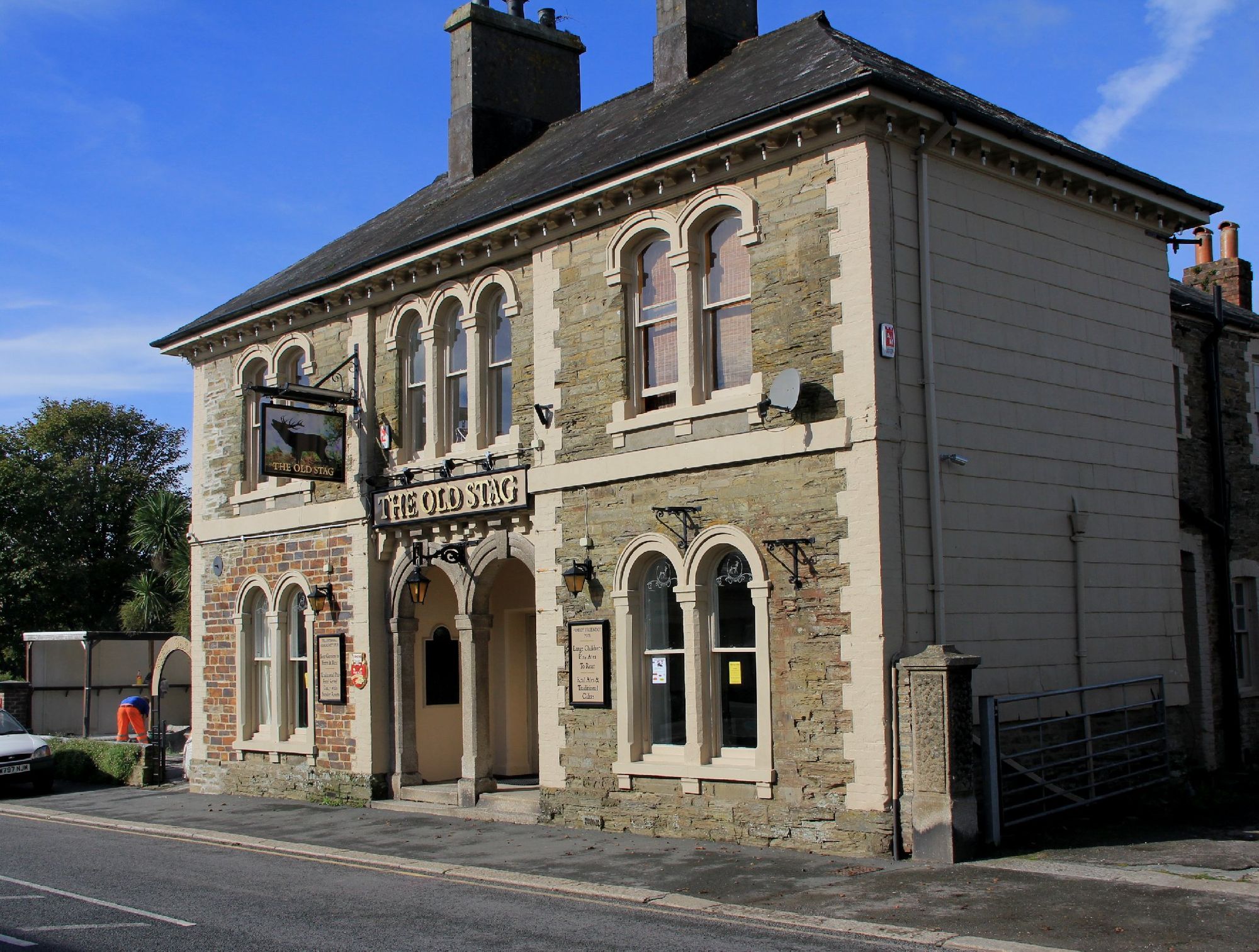 (Pub, External). Published on 07-10-2013