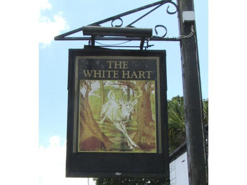 (Pub, Sign). Published on 21-08-2016