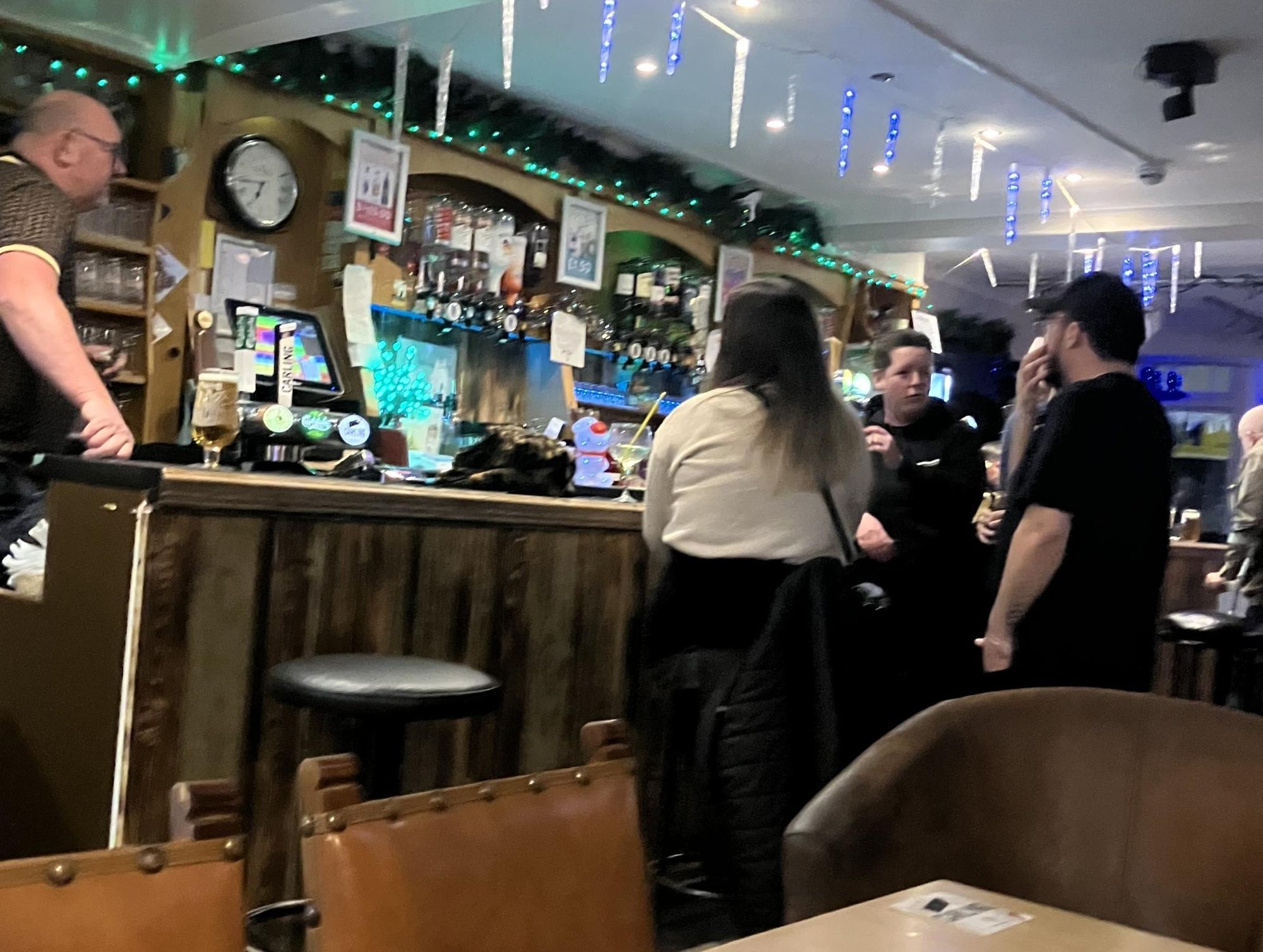 (Pub, Bar). Published on 29-12-2025