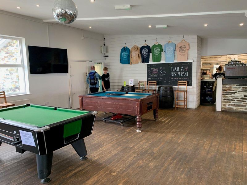 (Pub, Bar). Published on 07-09-2024 