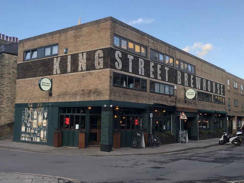 March 2026. New paint job. (External, Sign, Key). Published on 29-03-2026