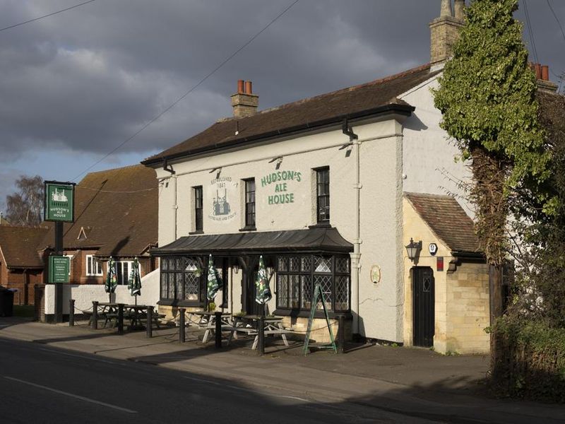 (Pub, External, Key). Published on 17-03-2025