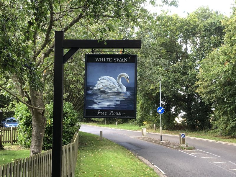 Pub sign. August 2023. (Sign). Published on 11-09-2023