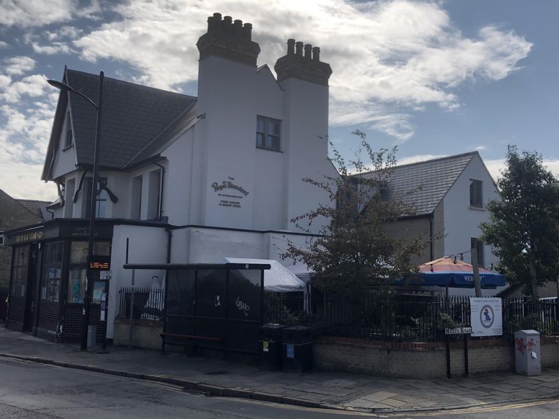 Royal Standard. September 2023. (Pub, External). Published on 18-09-2023