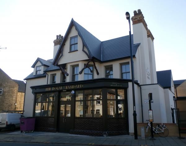 Royal Standard, October 2015. (Pub, External). Published on 26-10-2015