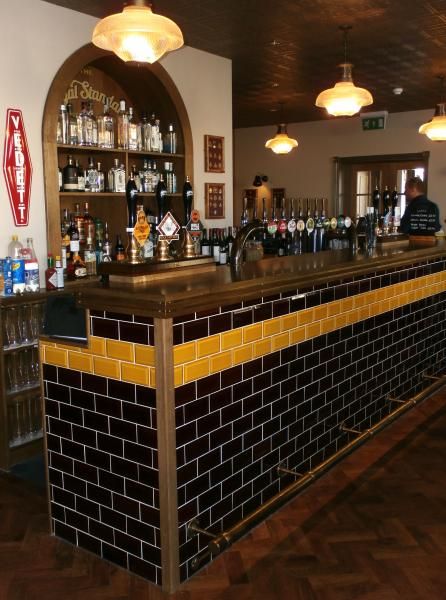 Royal Standard, October 2015. (Pub, Bar). Published on 26-10-2015