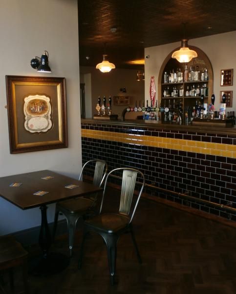 Royal Standard, October 2015. (Pub, Bar). Published on 26-10-2015