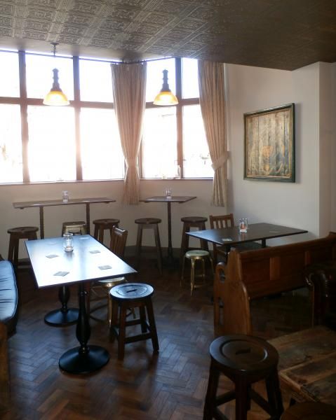 Royal Standard, October 2015. (Pub, Bar). Published on 26-10-2015