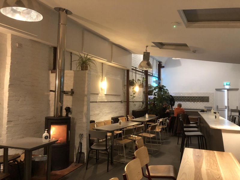 November 2021. (Bar). Published on 30-05-2022