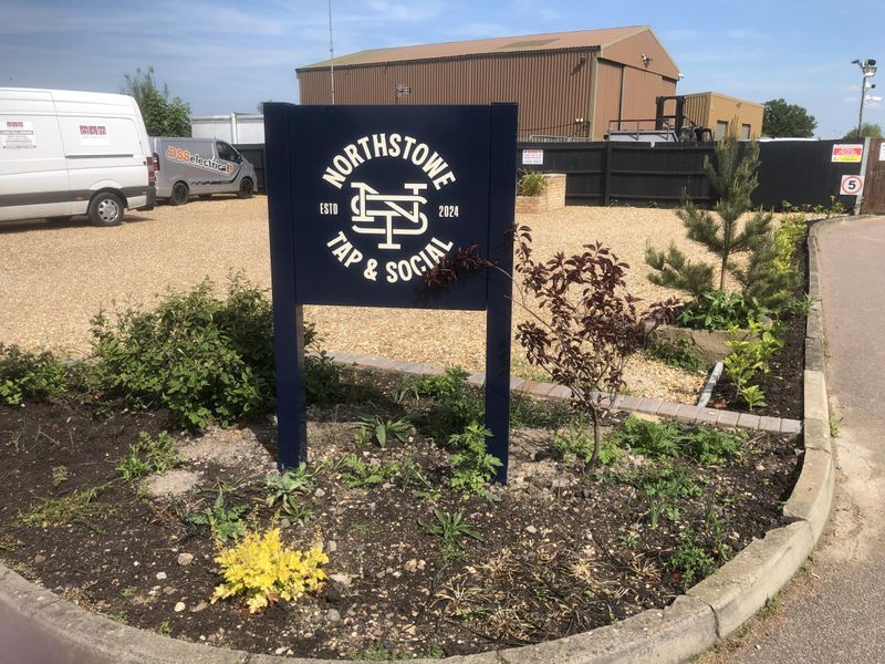 Pub sign. May 2024. (Sign, Key). Published on 09-05-2024
