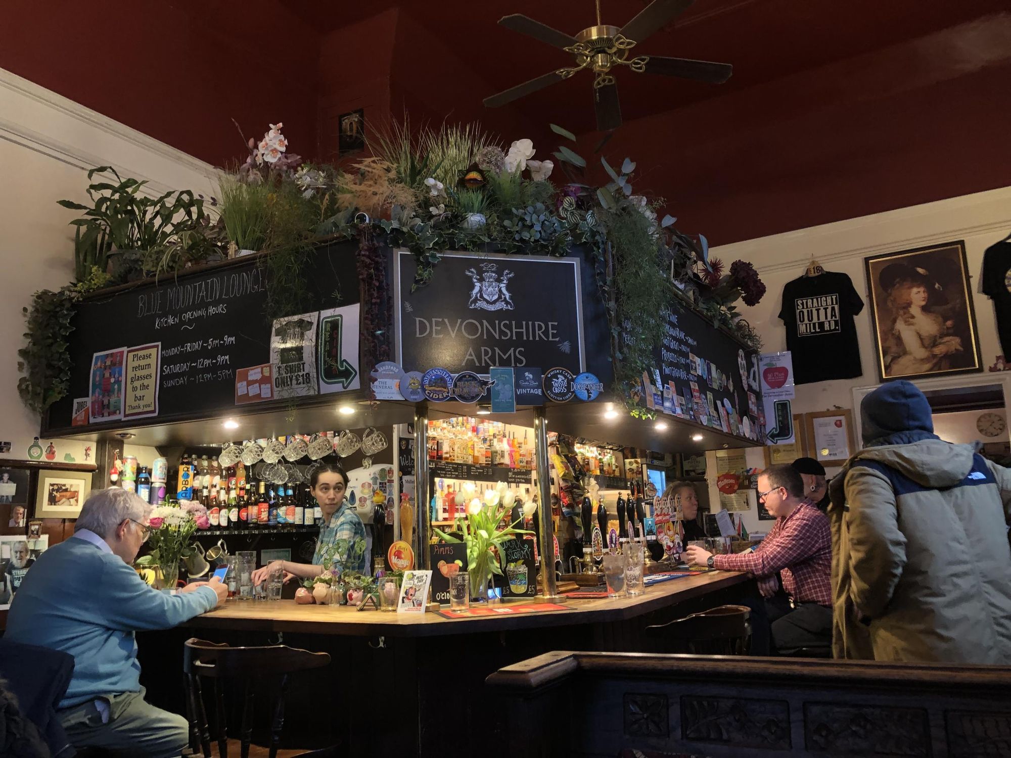Bar with cider pumpclips above. March 2026. (Bar). Published on 19-03-2026