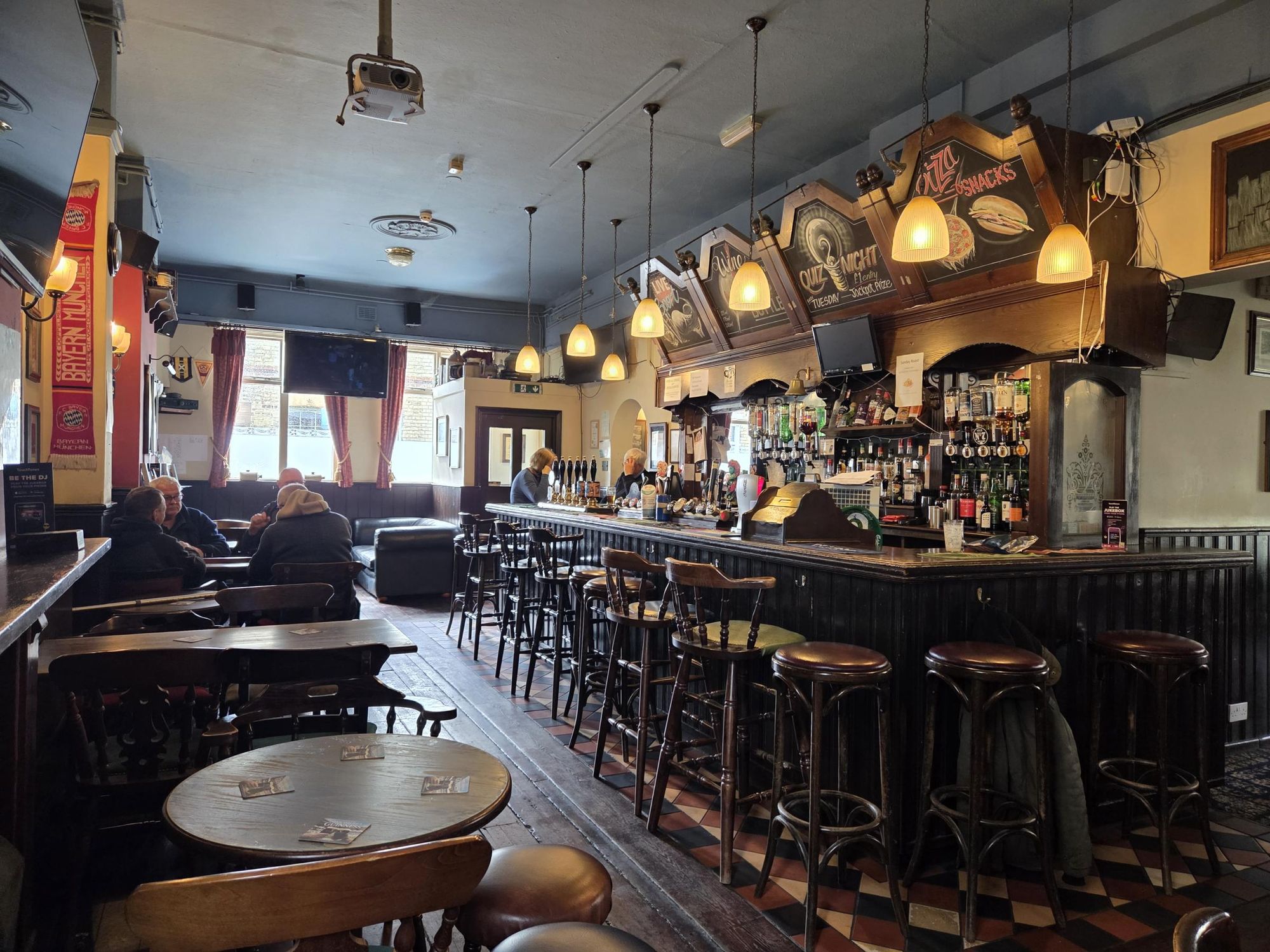 Bar. May 2026. (Bar). Published on 01-06-2026