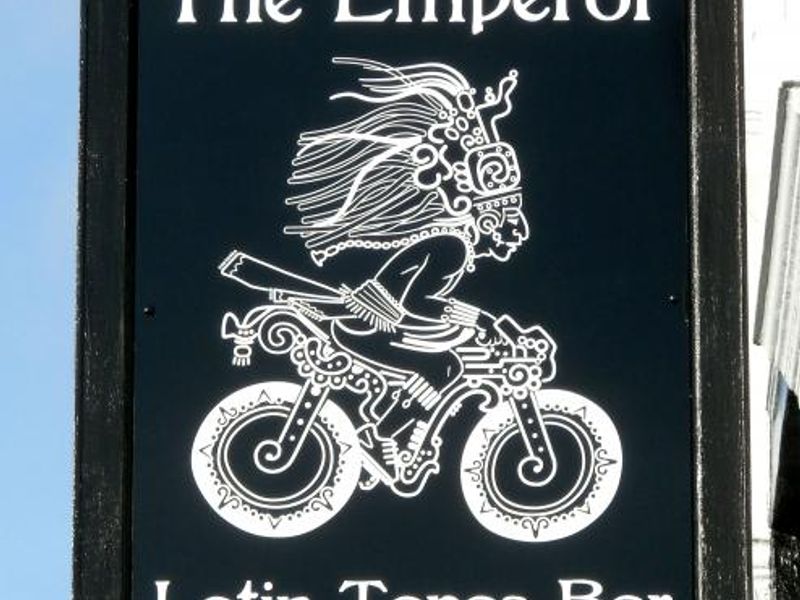 Emperor, Cambridge. New sign Dec 2015. (Pub, Sign, Key). Published on 16-12-2015 