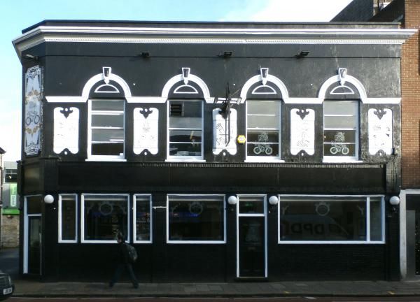 Emperor, Cambridge. New look, December 2015. (Pub, External, Key). Published on 16-12-2015