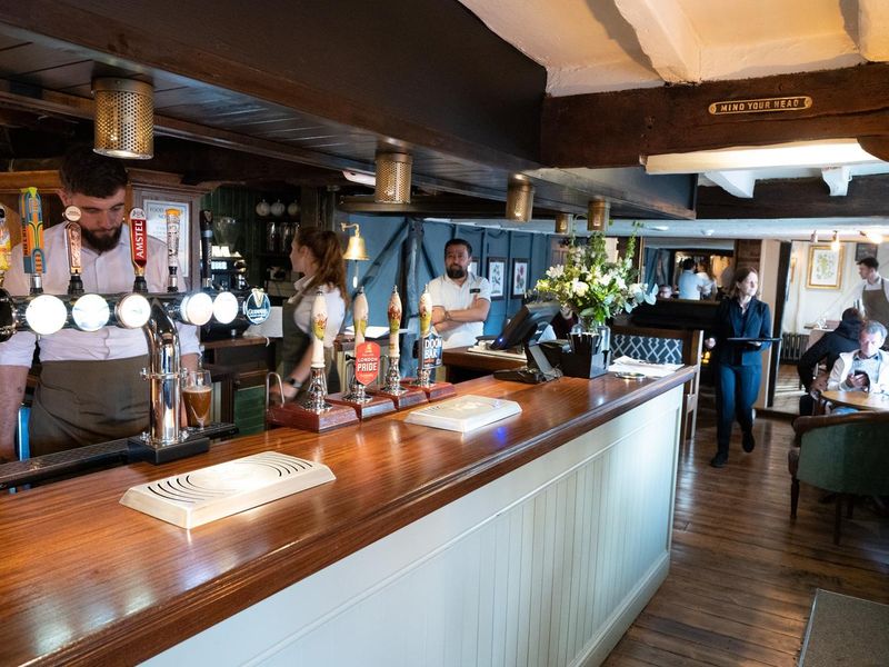 (Bar). Published on 05-02-2023 