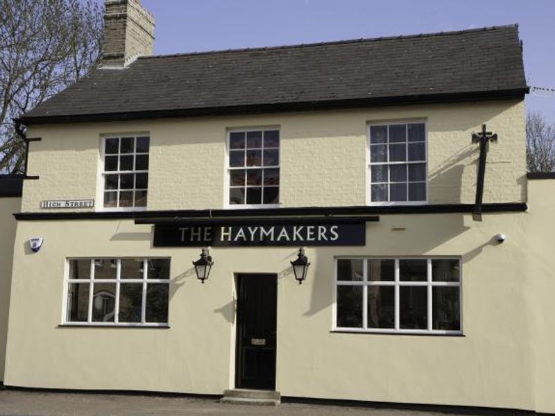 The front of the Haymakers. (Pub, External). Published on 25-04-2013
