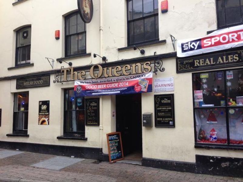 The Queens Hotel Carmarthen. (Pub, External, Key). Published on 20-12-2013