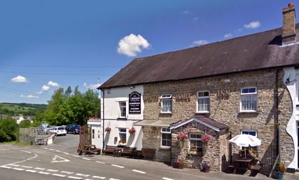 White Hart, Llandeilo. (Pub, External, Key). Published on 21-08-2016