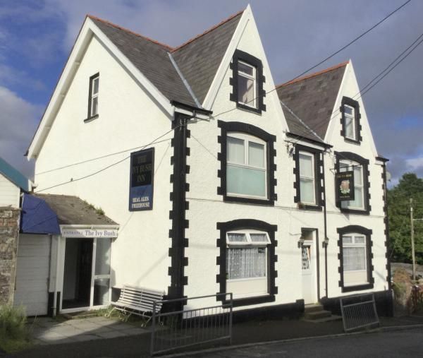 The Ivy Bush, Llandybie. (Pub, External, Key). Published on 01-08-2016