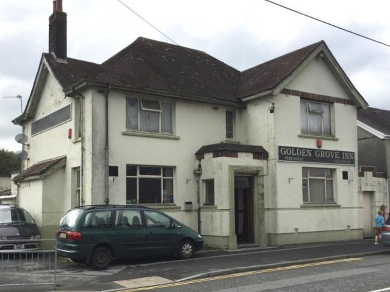 The Golden Grove Inn, Llandybie. (Pub, External). Published on 01-08-2016 