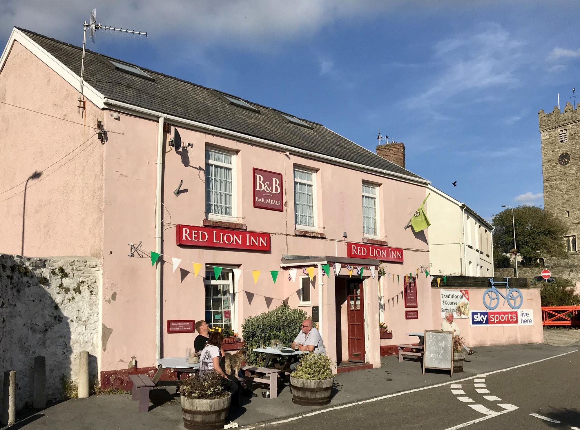 (Pub, External, Customers, Key). Published on 08-10-2018