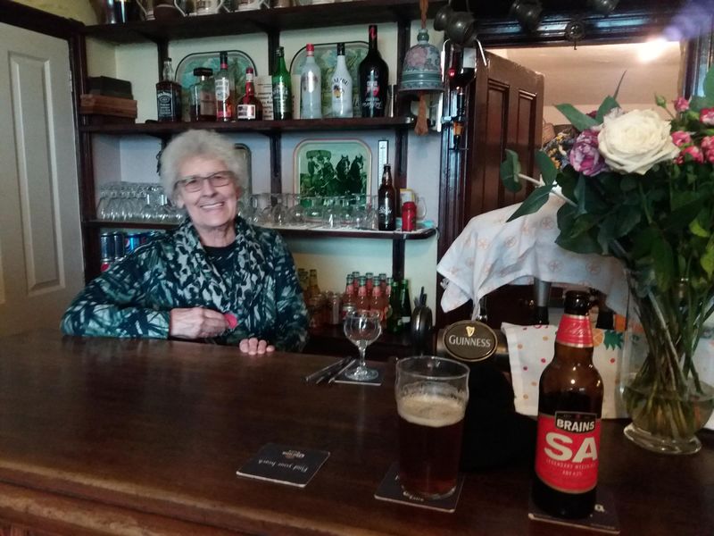Licensee Marlene. (Bar, Publican). Published on 13-11-2023