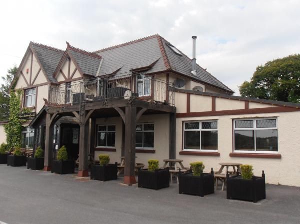 The Halfway Inn, near Nantgaredig. (Pub). Published on 19-06-2015