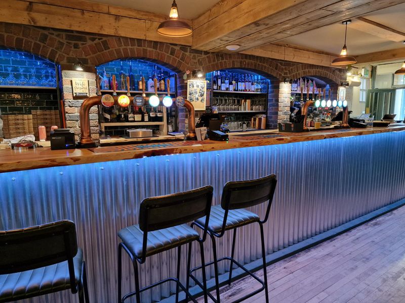 (Bar). Published on 20-10-2024