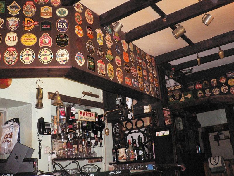 (Pub, Bar). Published on 27-07-2018 