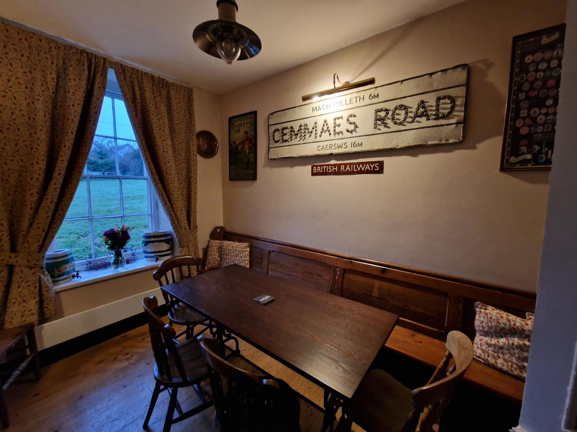 CAMRA Dovey Valley Hotel Cemmaes Road