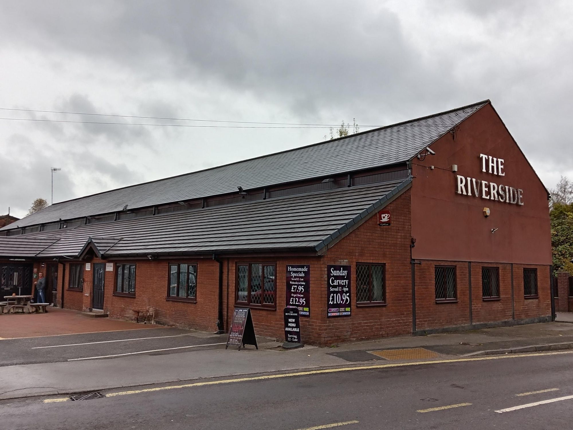 (Pub). Published on 02-12-2025