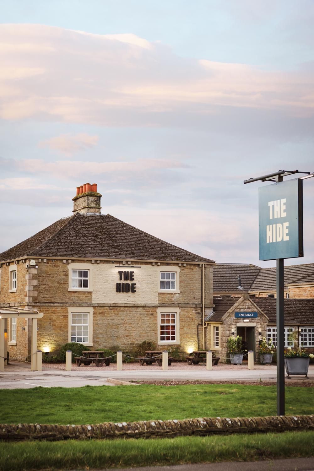 (Pub, Key). Published on 15-03-2026