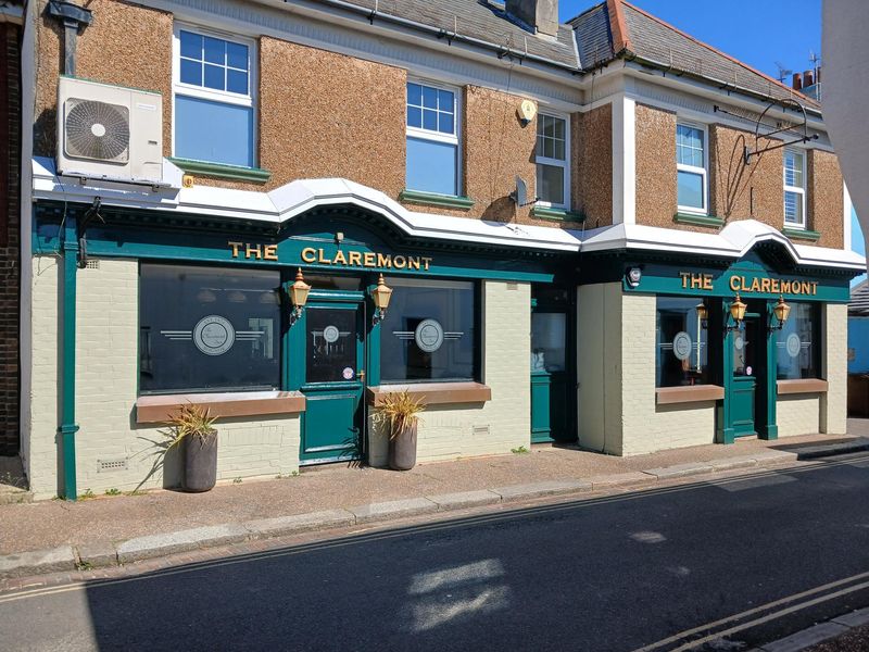 Dog & Duck at the Claremont. (Pub, Key). Published on 25-04-2026