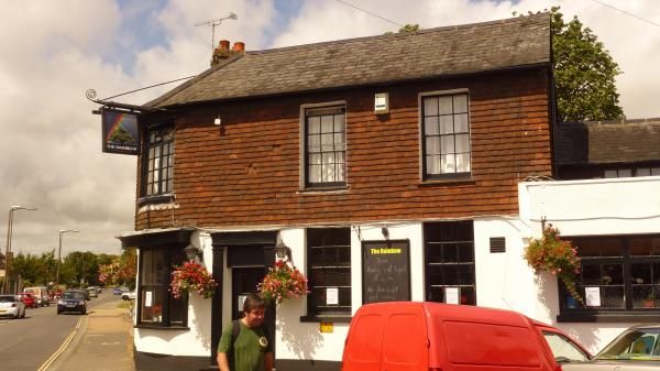 (Pub, External, Sign). Published on 05-08-2013