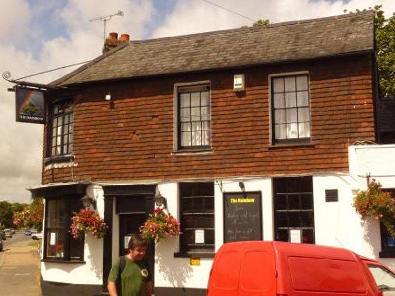 (Pub, External, Sign). Published on 05-08-2013