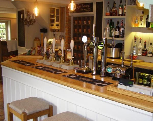 (Pub, Bar). Published on 13-02-2014